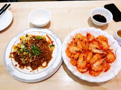 -亚龙湾中心广场