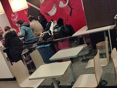 -麦当劳(西客站店)