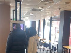 -麦当劳(国家体育场南路店)