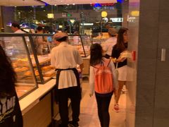 -巴黎贝甜(大宁国际商业广场店)