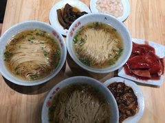 -朱鸿兴面馆(镇湖店)