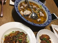 -峨嵋小镇·川菜(勒泰中心店)