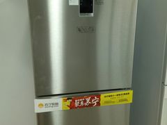 -苏宁易购(Suning Elec大连胜利广场店)