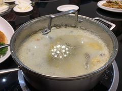 -煲王粤菜餐厅(中侨中心店)