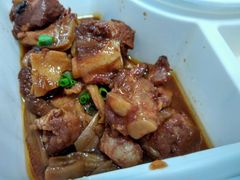 -老娘舅餐厅(黄龙体育中心店)