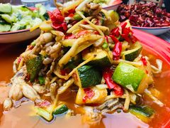 小南瓜烧奇猫儿-拈一筷子·宜宾江湖菜(十一街店)