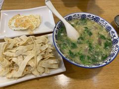 -八百里牛肉汤(盖饭·锅贴·万象城店)
