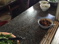 -正宗杨记普洱酸醋米线(总店)