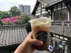 -星巴克臻选(成都宽窄巷子店)