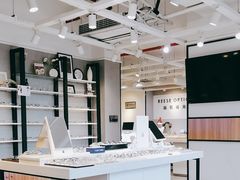 -瑞司视光眼镜·蔡司战略合作眼镜店(新街口店)