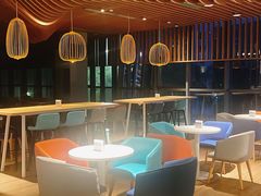 -珠海拱北口岸智选假日酒店