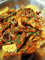 -Oasis Beauty水磨坊科技美肤中心