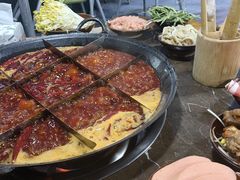 -正南齊北重庆老火锅(光华村直营店)