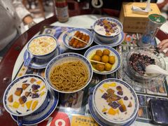 -广信牛奶甜品世家(台东店)