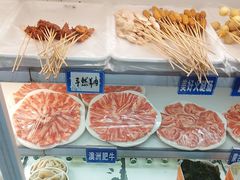 -两三事小郡肝串串香火锅(桂庙店)