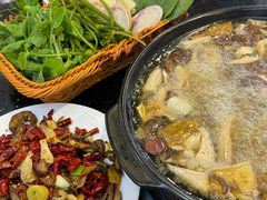 -草墩罗非鱼庄•野生菌•腊排骨(七星街上段店)