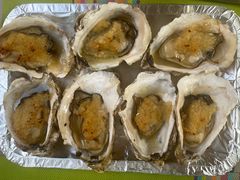 -上海虹桥君丽假日酒店(娄山关路地铁站店)