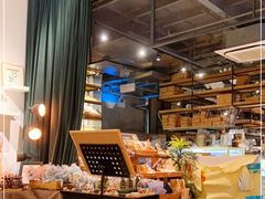 -Common Table · Brunch & Coffee