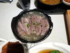 新仙清汤腩-新仙清汤牛腩(铜锣湾店)