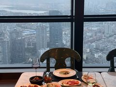 -锦厨国际自助餐厅 · 云端景观 (昆明索菲特大酒店)