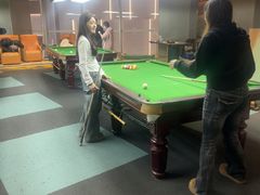 -夜时尚台球俱乐部(汉阳摩尔城店)