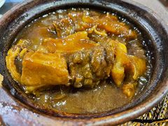 牛腩牛筋萝卜煲-熠盛粤味·顺德桑拿鸡(永康路店)