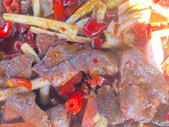 -周老三跷脚牛肉·全牛火锅(非遗传承店)