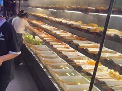 自助取餐区-佰人王串串香火锅(洋珠巷店)
