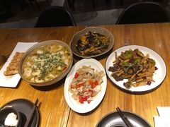 -十三式重庆江湖菜(金茂览秀城店)