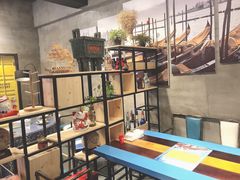 -臻鲜燕海鲜融合餐厅(金陵style店)