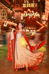 -支流映画摄影·汉服妆造跟拍(本宫来了银泰店)