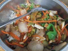 青椒肉片木桶饭-泉香木桶饭(赤塘店)