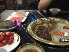 -怡品川宇火锅(宝立方店)