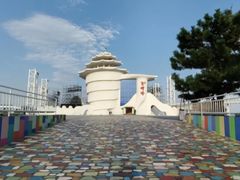 -北戴河碧螺塔海上酒吧公园