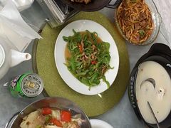 -万佛湖许老大铁锅鱼(黑金冠店)