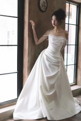 -Color卡诺婚纱礼服馆(南京严选店)