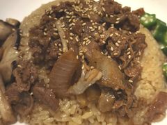 -必胜客(东大桥店)