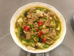 -魁盛居百年鲁菜馆(县西巷店)