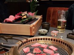-铭牛烧肉·和牛海鲜自助(高新月牙湖店)