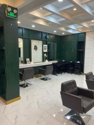 -悦Salon发型设计