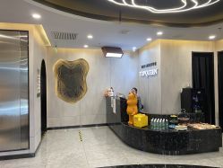 -TOP HAIR SALON