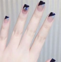 -悦指间美甲美睫