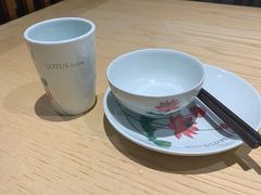 餐具摆设-荷花亭·湖北融合菜(十堰武商MALL店)