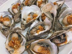 碳烤生蚝-鹏城人家海鲜酒家·23年老字号(较场尾店)