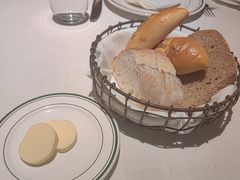 -Wolfgang’s Steakhouse 沃夫冈牛排馆(上海白玉兰广场店)