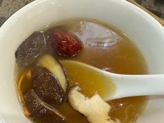 -乳仔牛牦牛汤锅 烤羊排(松潘古城店)
