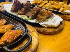 -老东镇啤酒屋海鲜加工·蒸汽海鲜·海鲜烧烤(台东店)