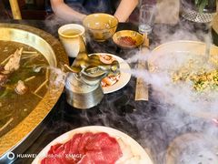 -周老三跷脚牛肉·全牛火锅(非遗传承店)