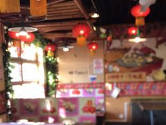 大堂-靠山屯东北农家菜(八龙桥雅苑店)