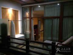 -中铁花水湾温泉酒店(大邑店)